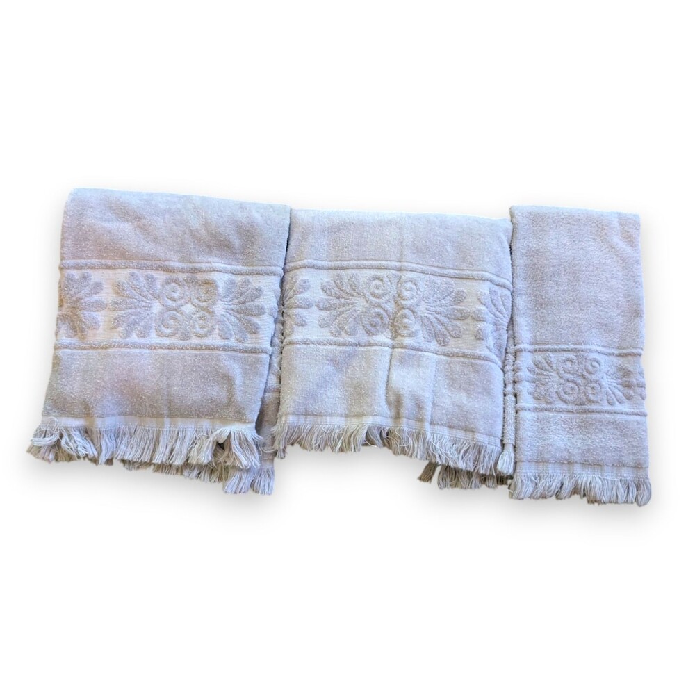 Vintage Cannon Monticello 3 pc Set Bath Hand Towel MCM Sculpted